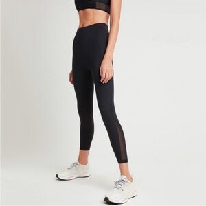 LE ORE‎ Black Leggings Women's Size XS Andria Paneled High-Rise